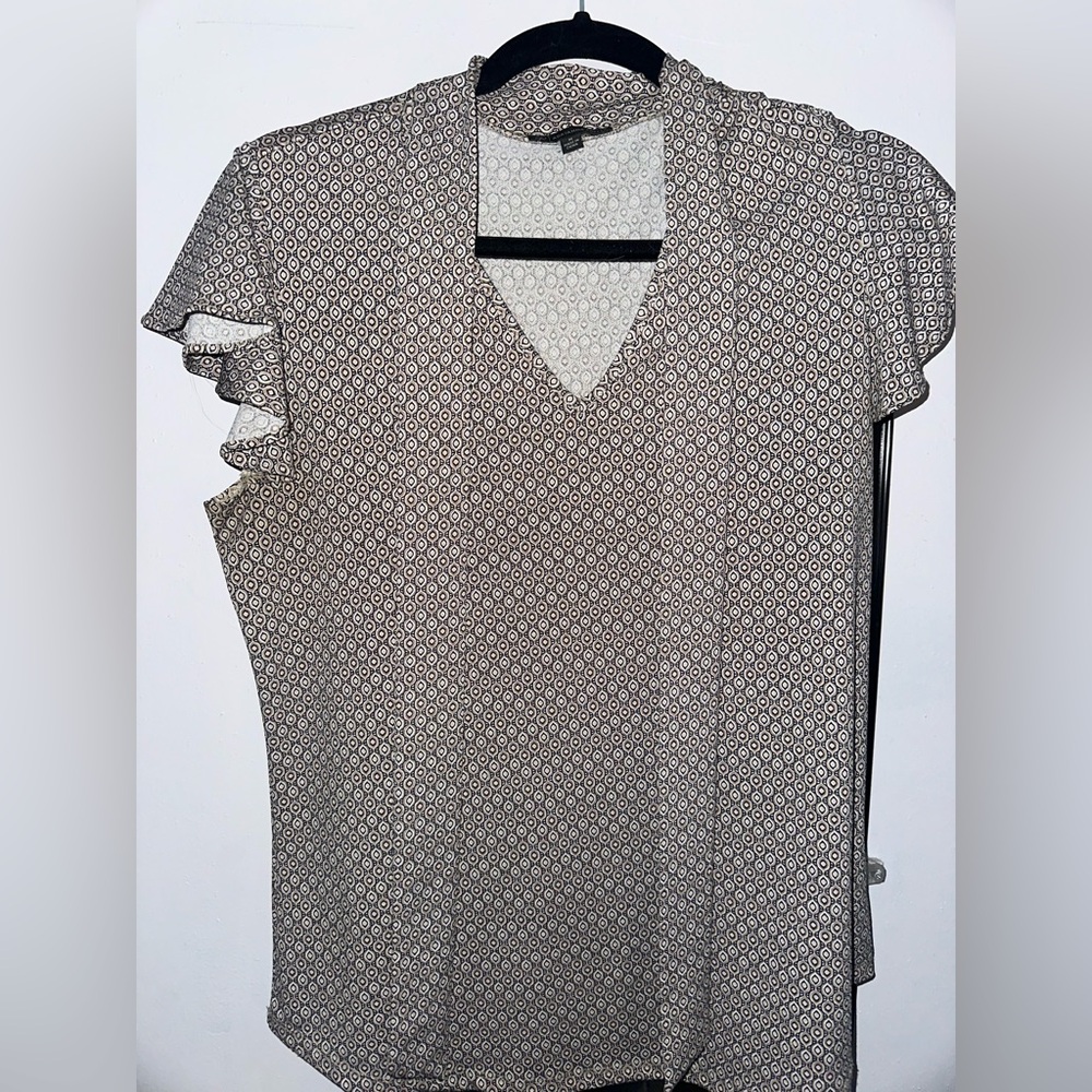 Adrianna Papell Printed V-Neck Short Sleeve Blouse